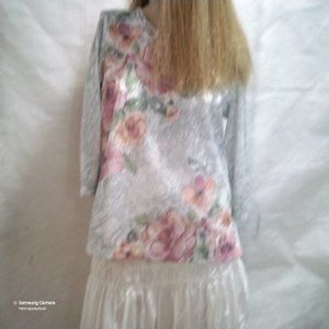 Alfred Dunner Primrose Gaden White & Grey Long Sleeve Pastel Floral Tunic NWT PS
